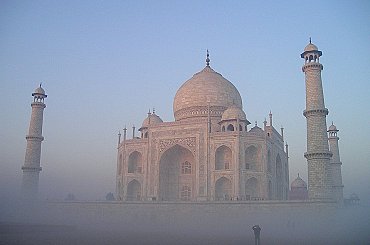India hits 100 GW solar milestone