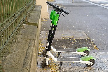 Budoucnost elektromobility se bude řešit v Praze. Odborná konference propojí průmysl, energetiku i veřejnou správu a zahájí již 8. ročník veletrhu čisté mobility e-SALON